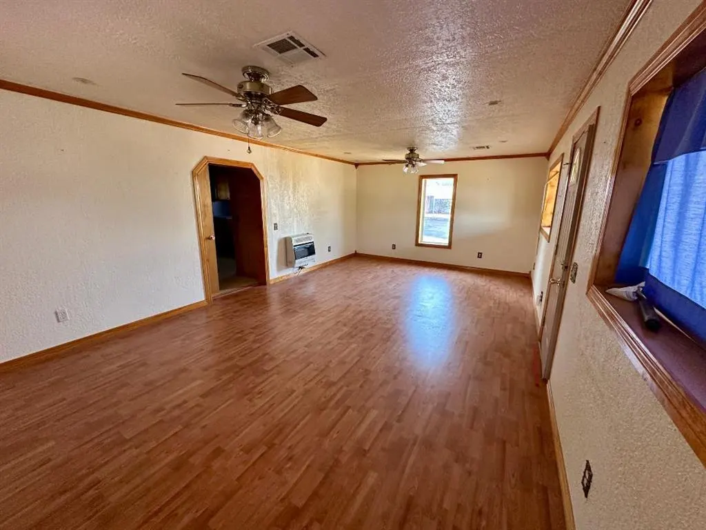 Photo 6 — 201 S Ninth Street, Cheyenne, OK 73628