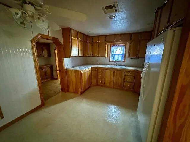 Photo 8 — 201 S Ninth Street, Cheyenne, OK 73628