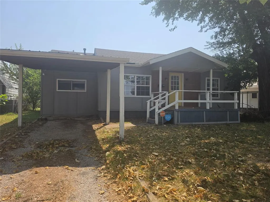 Photo 4 — 1947 N Louisa Avenue, Shawnee, OK 74804