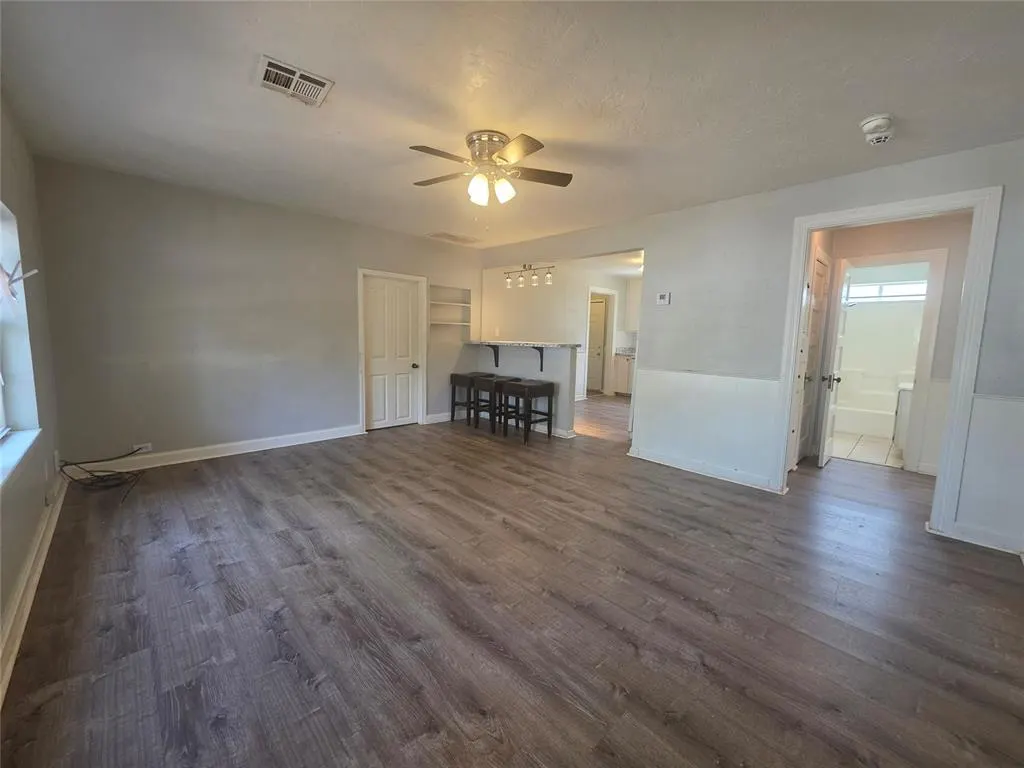 Photo 5 — 1947 N Louisa Avenue, Shawnee, OK 74804