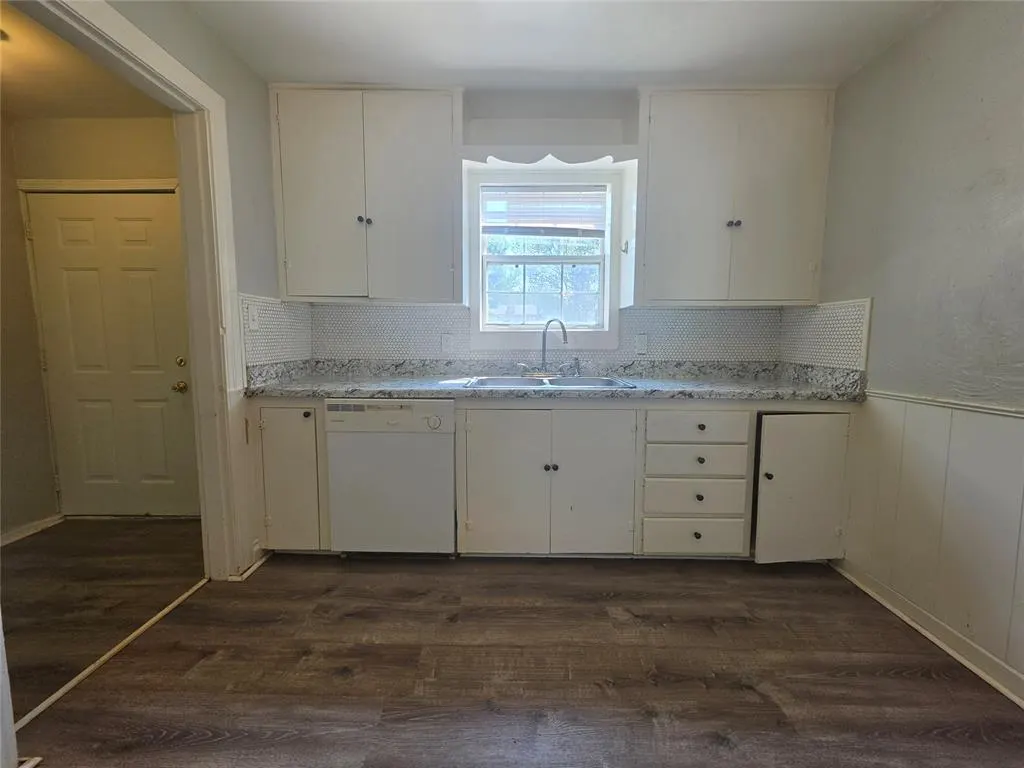 Photo 10 — 1947 N Louisa Avenue, Shawnee, OK 74804