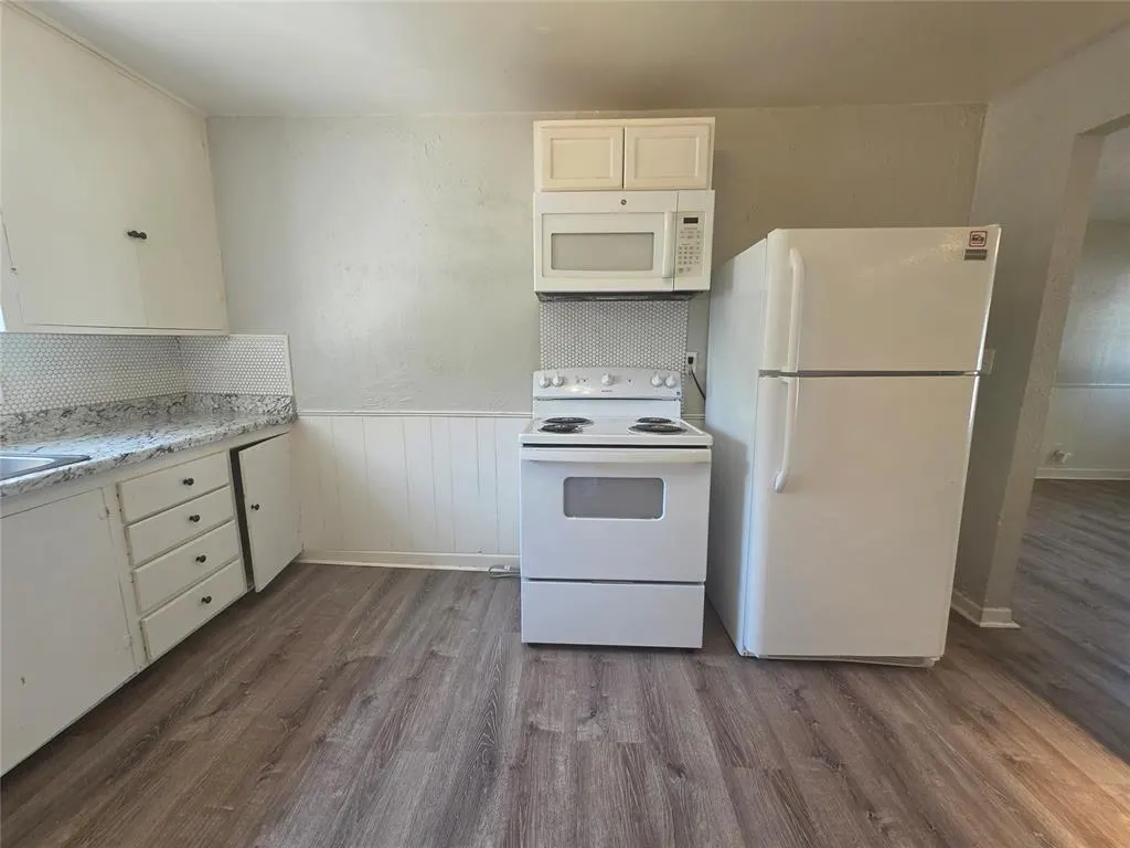 Photo 11 — 1947 N Louisa Avenue, Shawnee, OK 74804