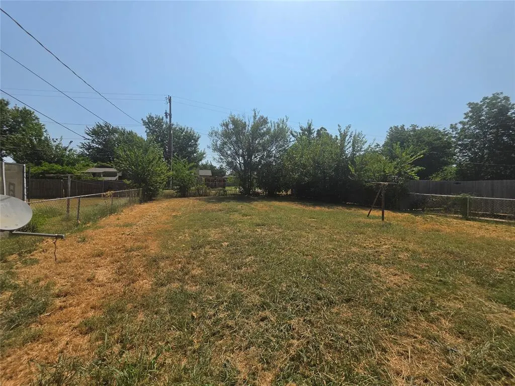 Photo 29 — 1947 N Louisa Avenue, Shawnee, OK 74804