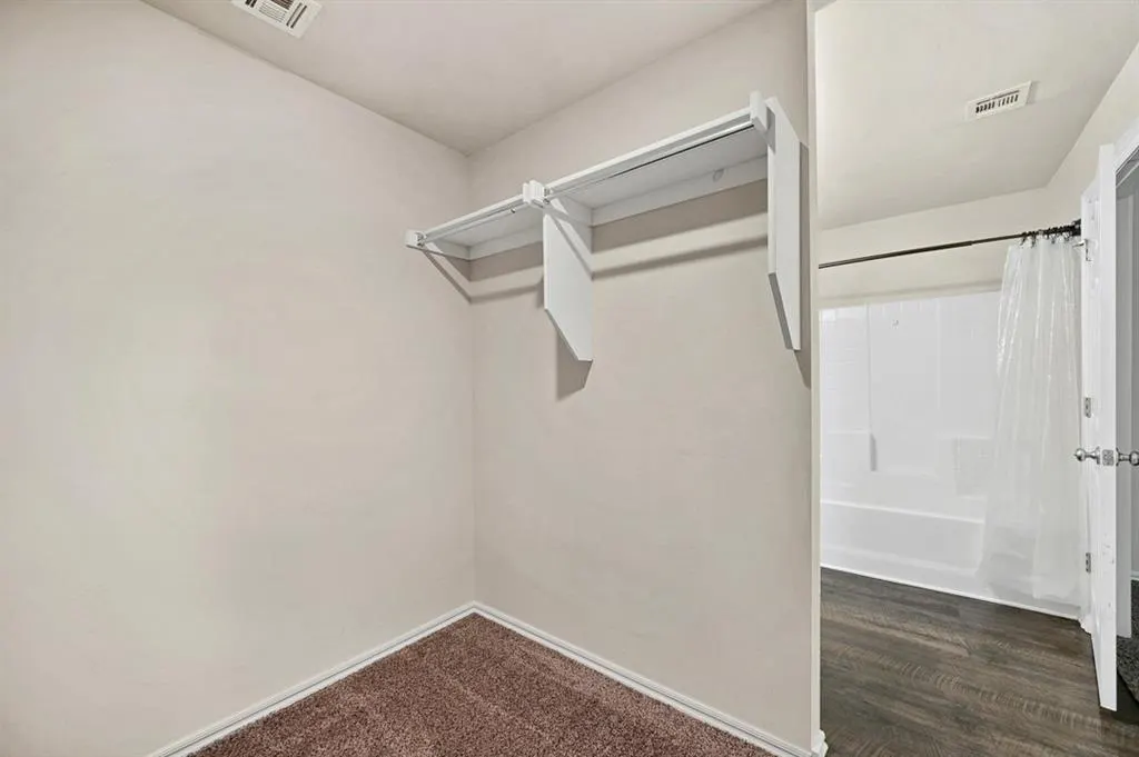 Photo 17 — 831 Twin Lakes Drive, Noble, OK 73068