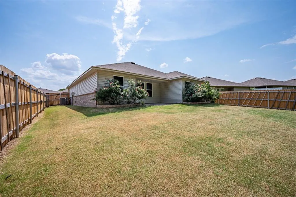 Photo 29 — 831 Twin Lakes Drive, Noble, OK 73068