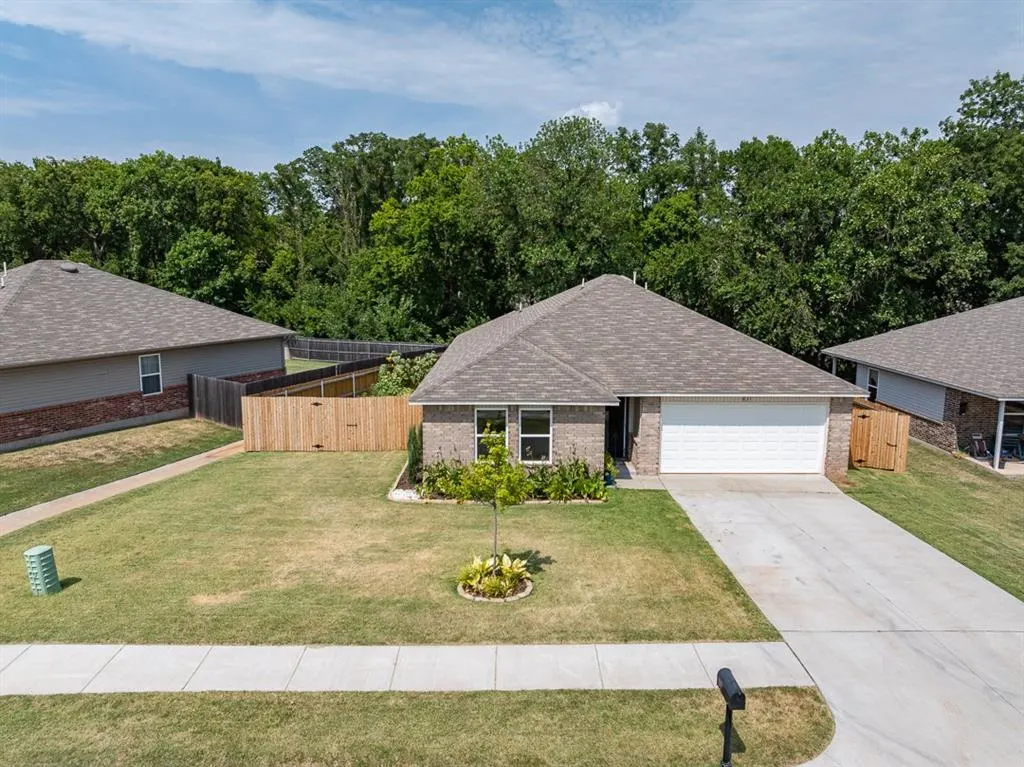 Photo 35 — 831 Twin Lakes Drive, Noble, OK 73068