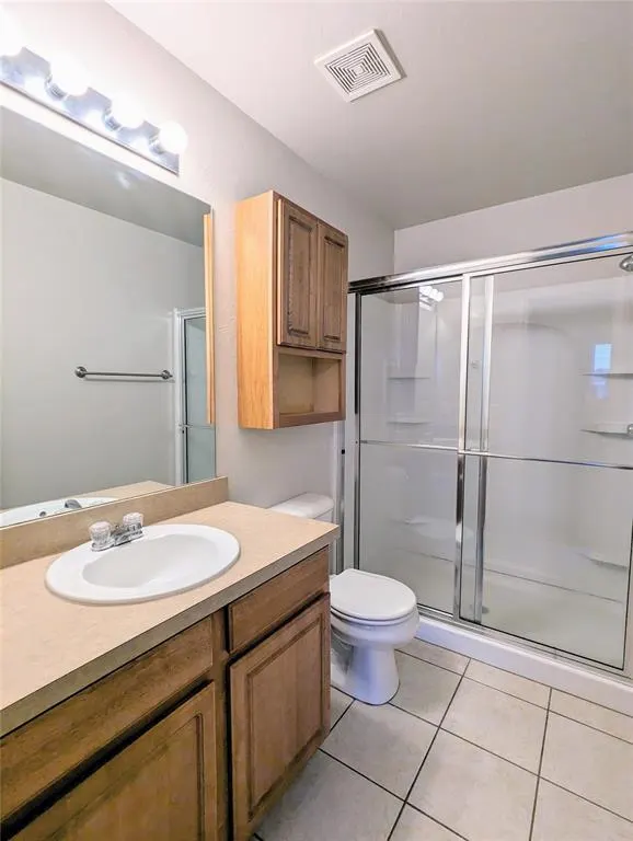 Photo 14 — 15609 Camellia Road, Oklahoma City, OK 73170