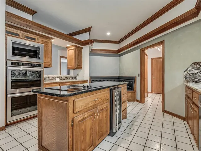Photo 4 — 12233 Rivendell Drive, Oklahoma City, OK 73170