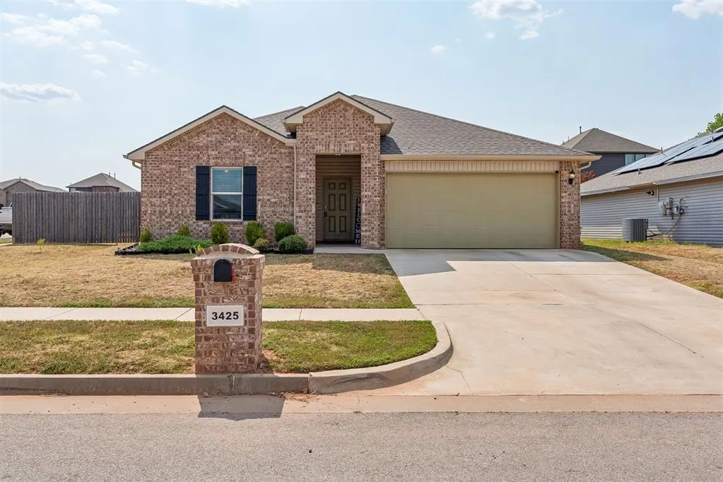 Front exterior — 3425 Furrow Drive, Yukon, OK 73099