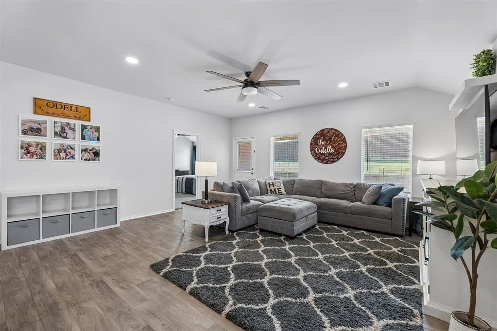 Photo 6 — 3425 Furrow Drive, Yukon, OK 73099