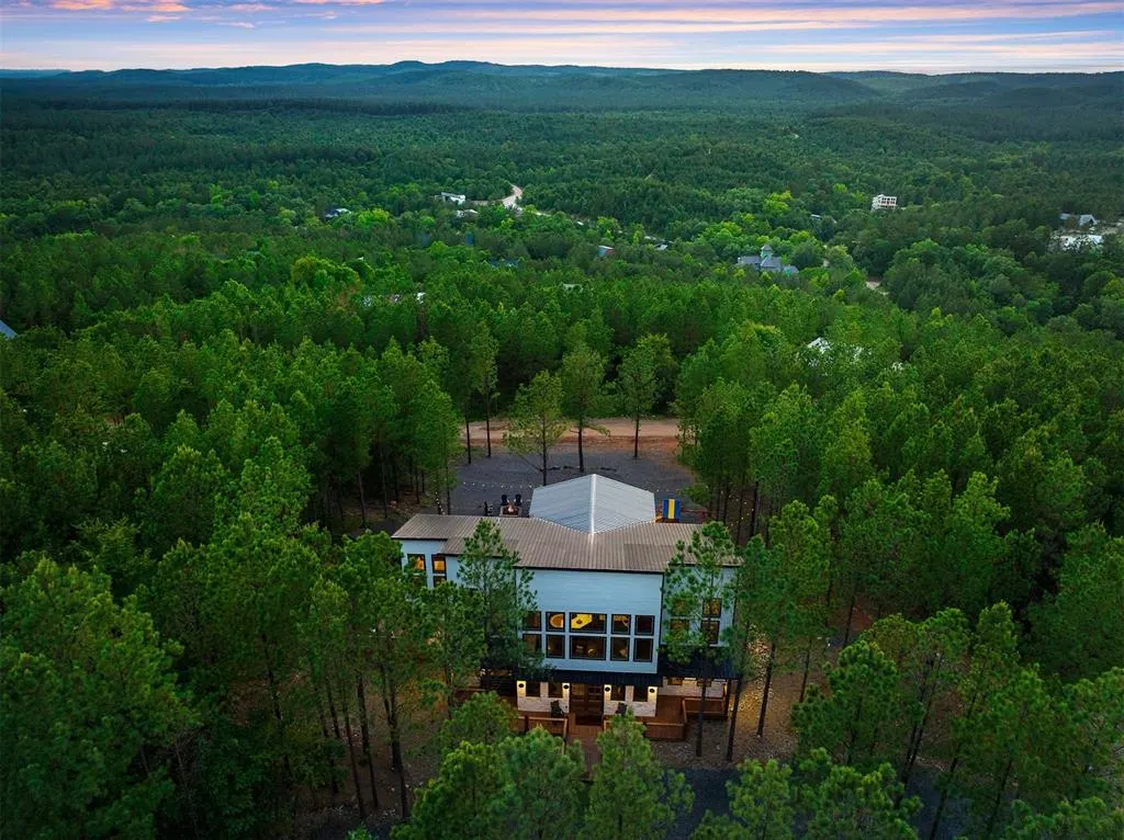 Photo 49 — 116 Sugar Plum Lane, Broken Bow, OK 74728