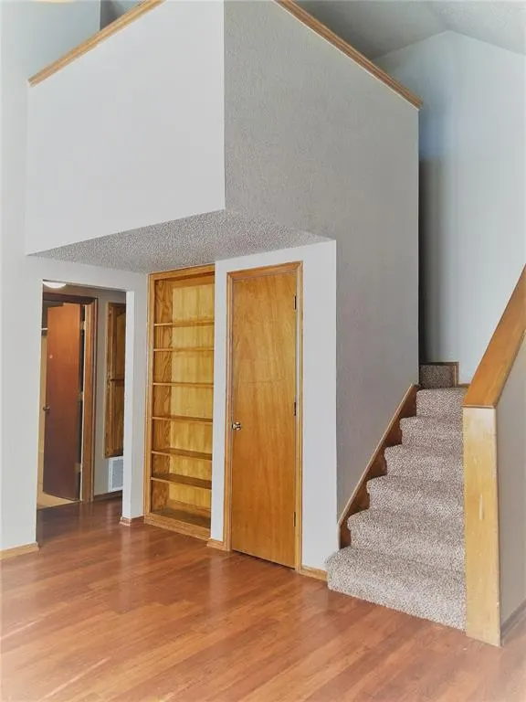 Photo 4 — 2130 Westmore Drive, Moore, OK 73170