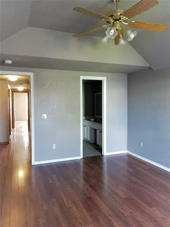 Photo 8 — 2130 Westmore Drive, Moore, OK 73170