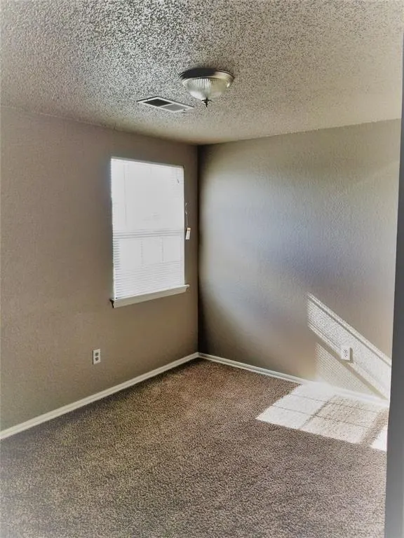 Photo 13 — 2130 Westmore Drive, Moore, OK 73170