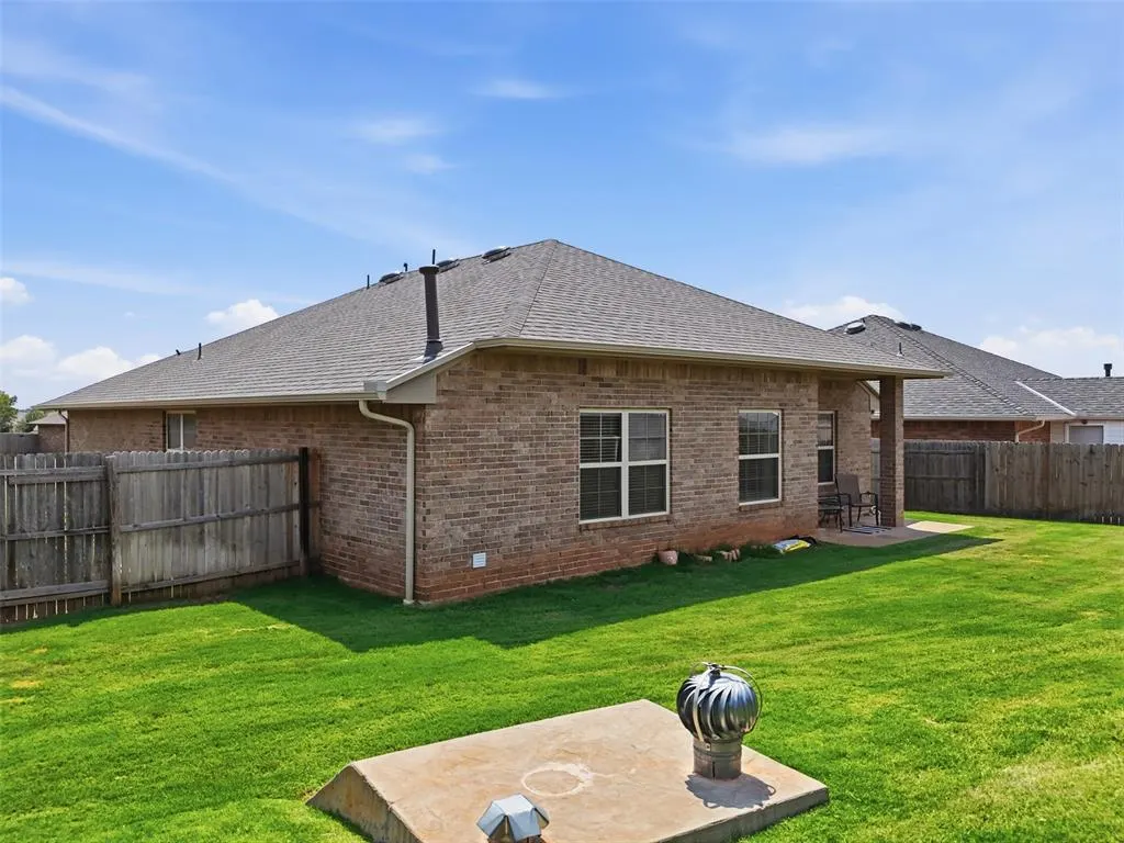 Photo 33 — 1545 NW 125th Street, Oklahoma City, OK 73120