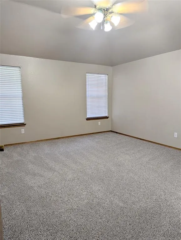 Photo 9 — 517 SW 156th Street, Oklahoma City, OK 73170