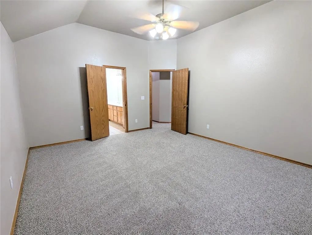 Photo 14 — 517 SW 156th Street, Oklahoma City, OK 73170