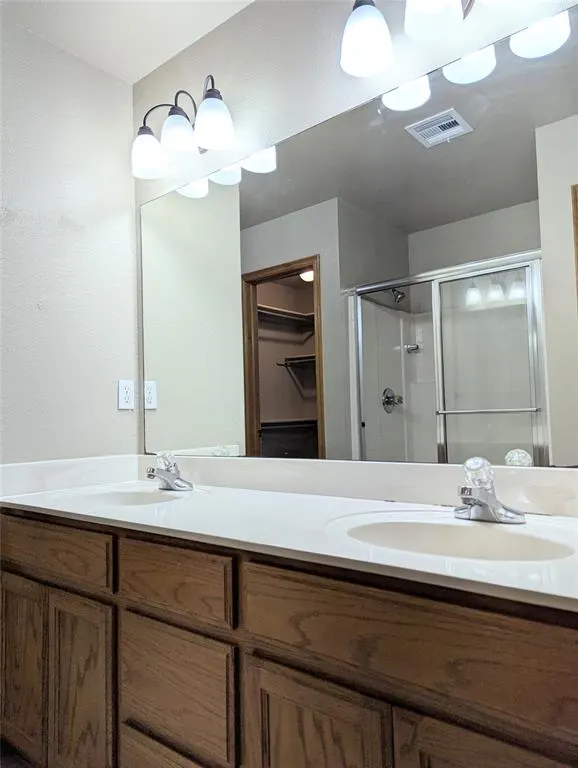 Photo 15 — 517 SW 156th Street, Oklahoma City, OK 73170