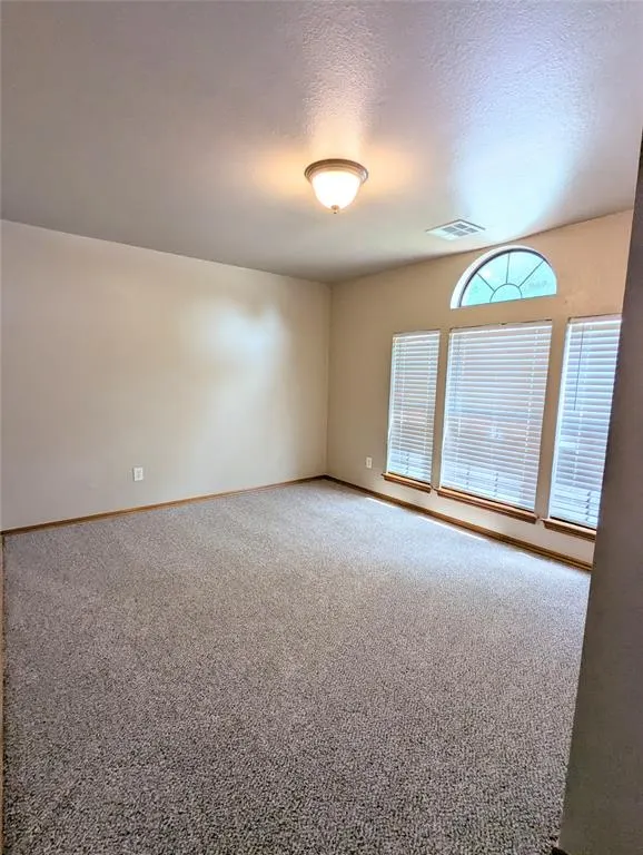 Photo 36 — 517 SW 156th Street, Oklahoma City, OK 73170