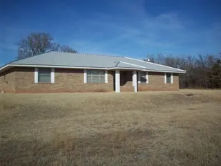 Sold home at 32471 29 Highway
