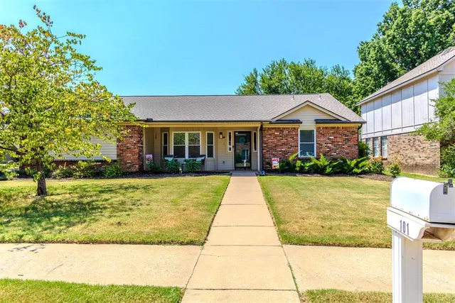 Photo 3 — 101 W Quanah Street, Broken Arrow, OK 74011