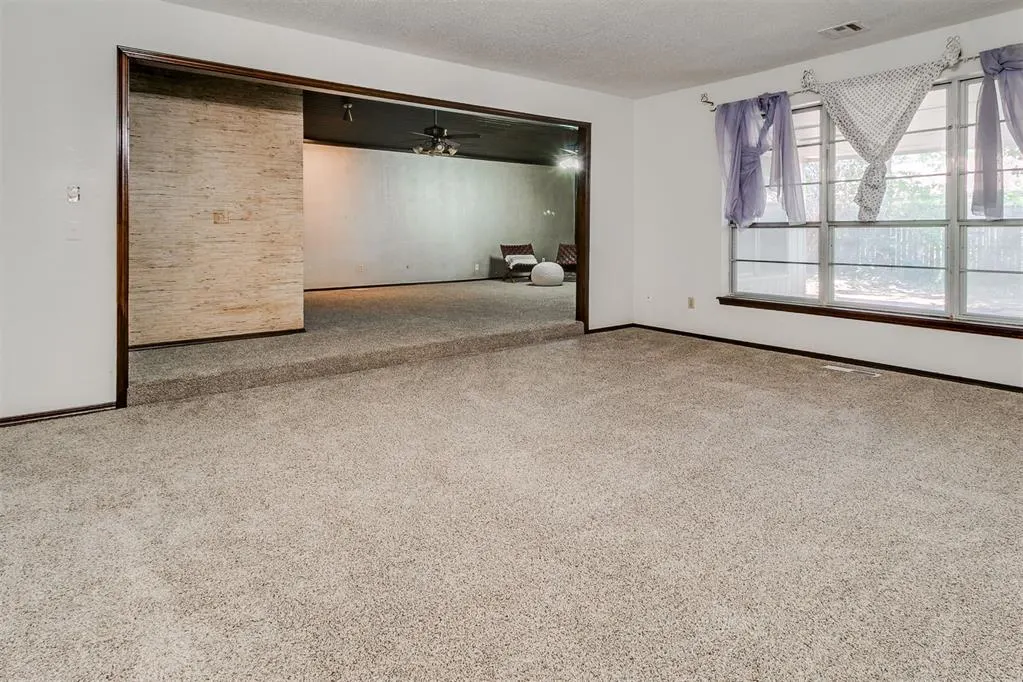 Photo 12 — 2317 NW 113th Street, Oklahoma City, OK 73120