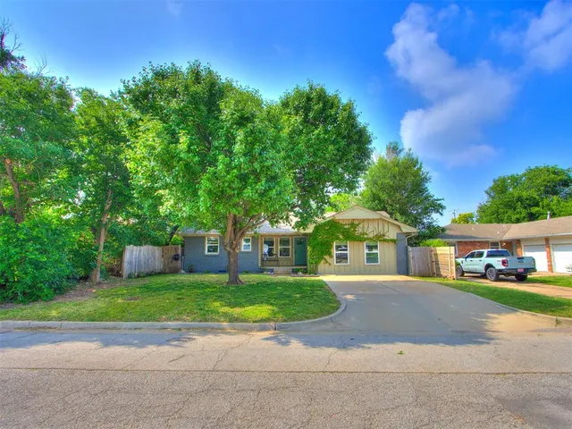 Photo 6 — 1304 NW 101st Street, Oklahoma City, OK 73114