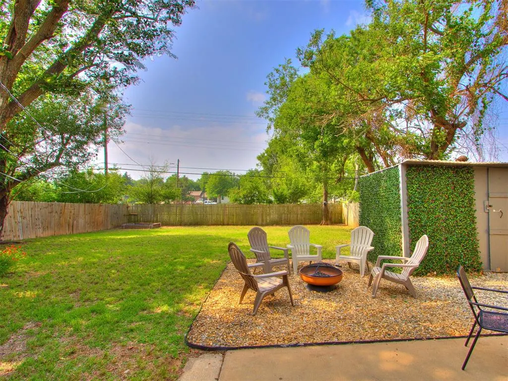 Photo 9 — 1304 NW 101st Street, Oklahoma City, OK 73114