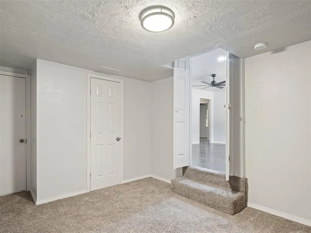 Photo 18 — 1607 Oxford Way, Oklahoma City, OK 73120