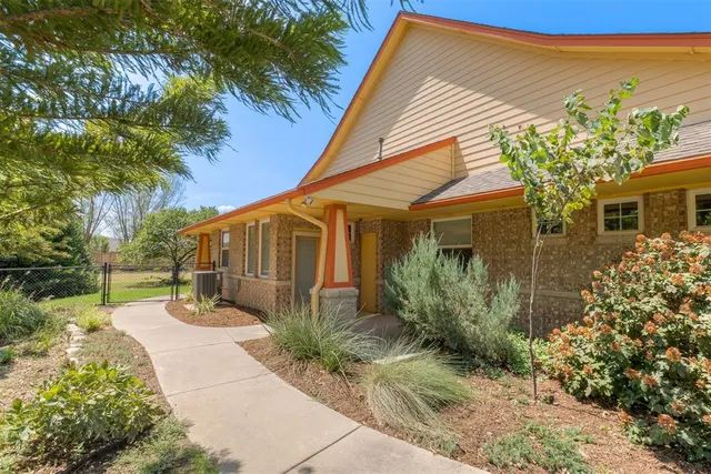 Photo 2 — 4606 Pikeys Trail, Tuttle, OK 73089