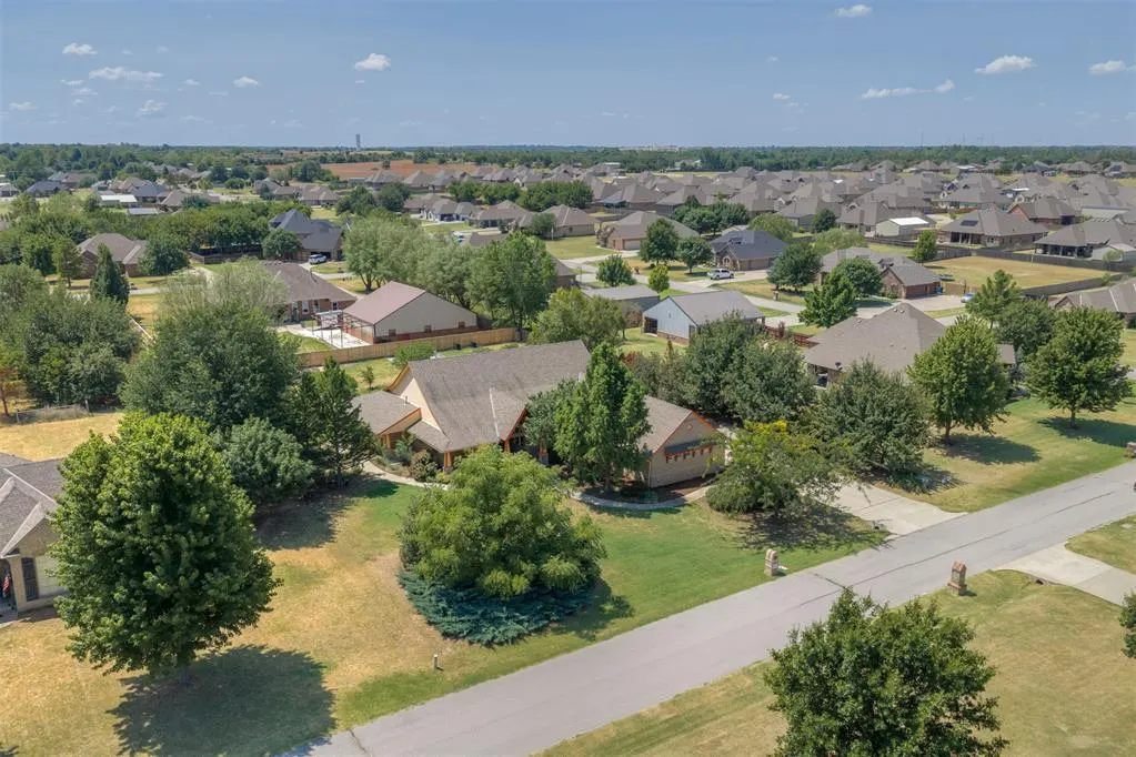 Photo 36 — 4606 Pikeys Trail, Tuttle, OK 73089