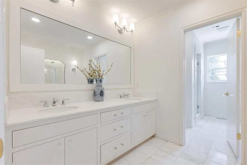 Photo 26 — 6341 Glenbrook Court, Oklahoma City, OK 73118