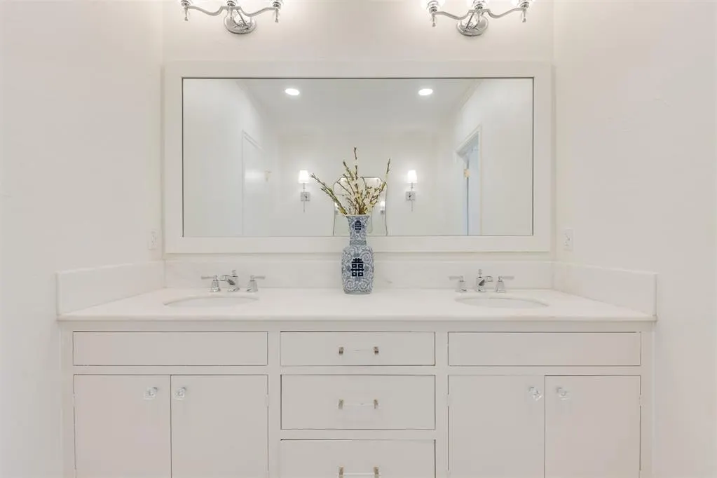 Photo 27 — 6341 Glenbrook Court, Oklahoma City, OK 73118