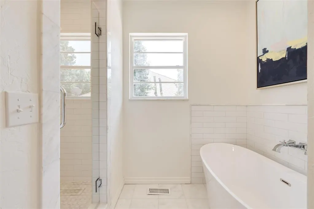 Photo 30 — 6341 Glenbrook Court, Oklahoma City, OK 73118