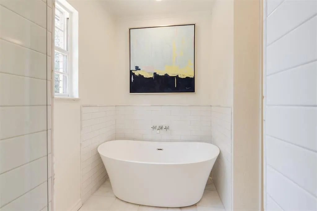 Photo 32 — 6341 Glenbrook Court, Oklahoma City, OK 73118