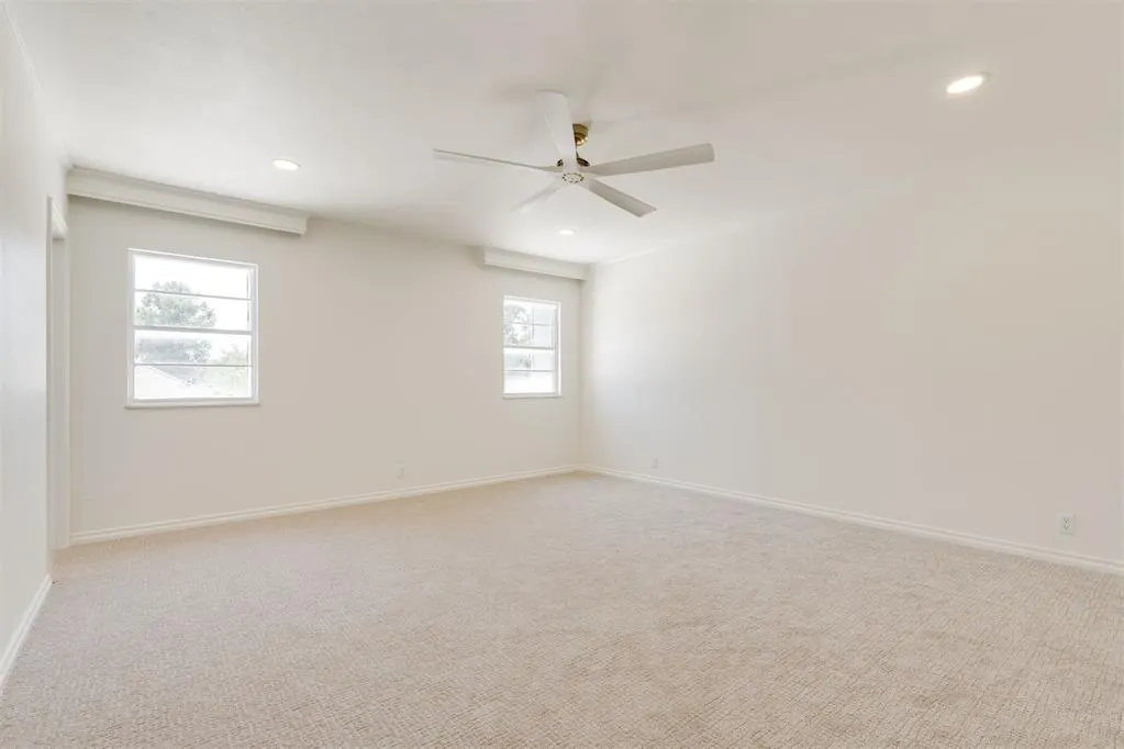 Photo 37 — 6341 Glenbrook Court, Oklahoma City, OK 73118