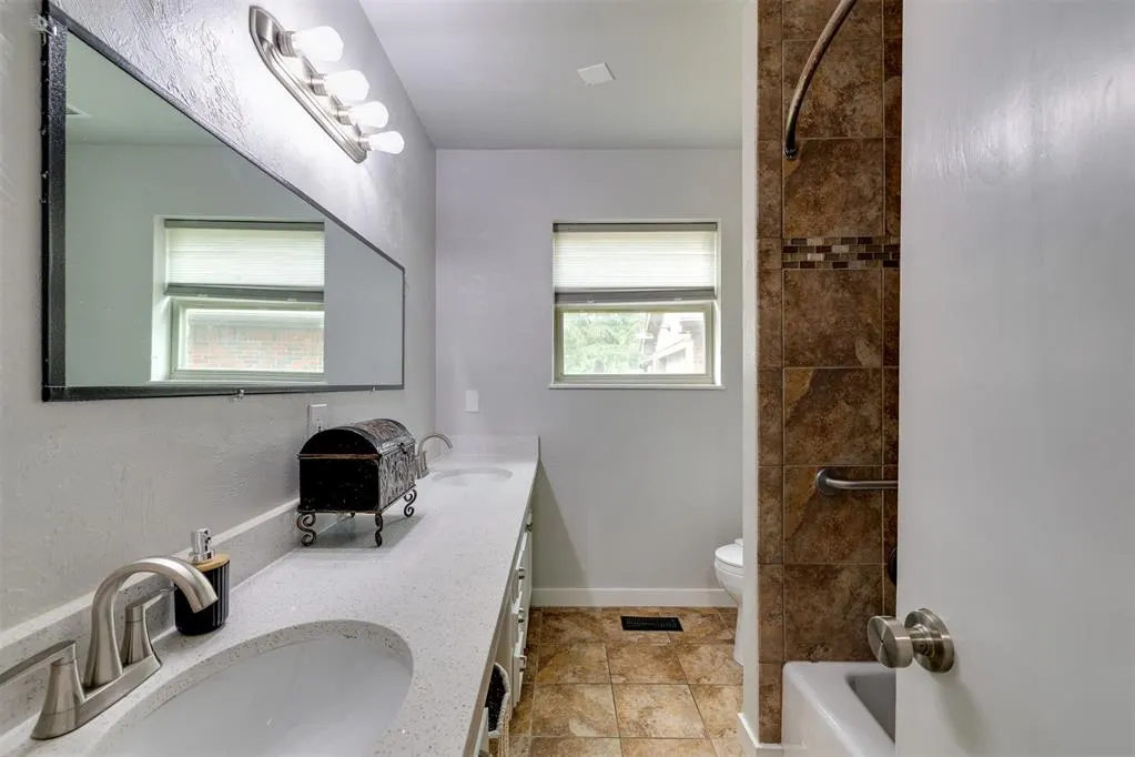 Photo 34 — 10405 Ski Drive, Oklahoma City, OK 73162