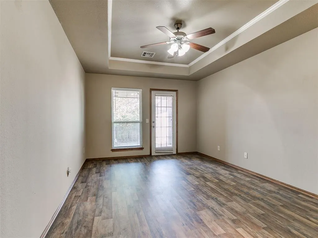 Photo 21 — 1402 SW 23rd Street, Moore, OK 73170