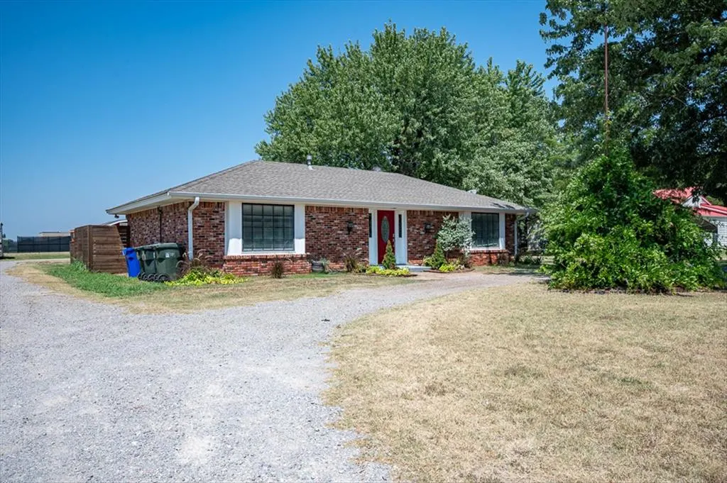 Photo 19 — 410 SE 24th Avenue, Norman, OK 73071