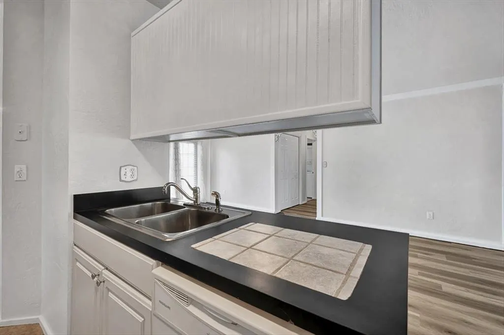 Photo 40 — 410 SE 24th Avenue, Norman, OK 73071