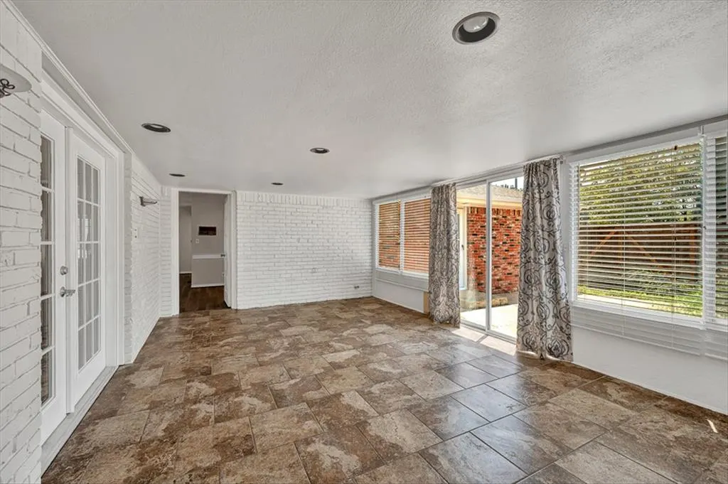 Photo 48 — 410 SE 24th Avenue, Norman, OK 73071