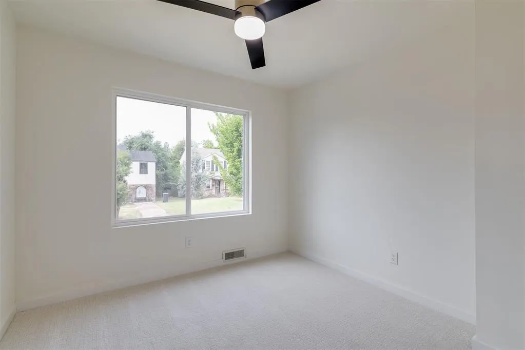Photo 35 — 2805 NW 26th Street, Oklahoma City, OK 73107