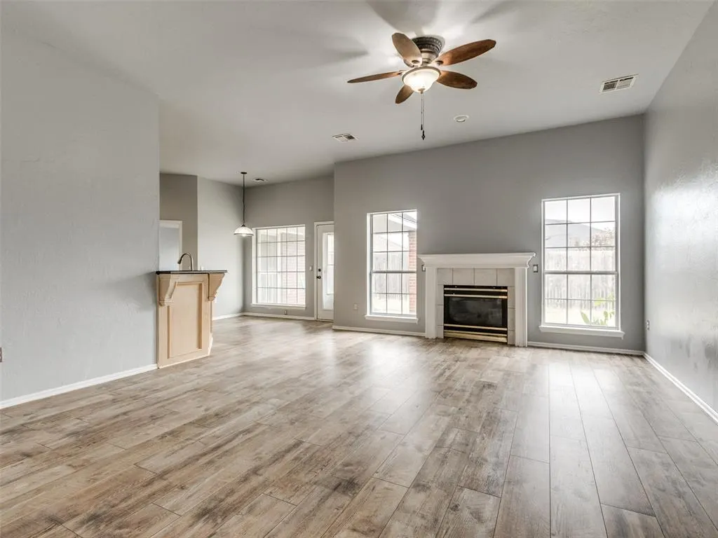 Photo 7 — 11713 SILVER SUN Drive, Oklahoma City, OK 73162