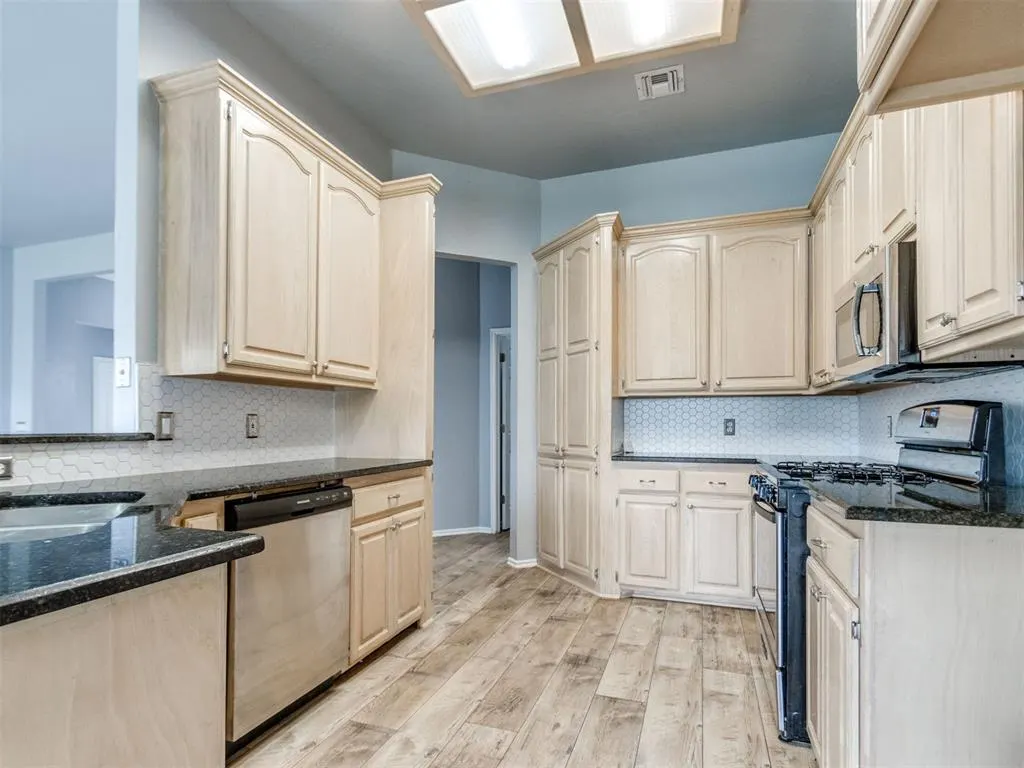 Photo 19 — 11713 SILVER SUN Drive, Oklahoma City, OK 73162