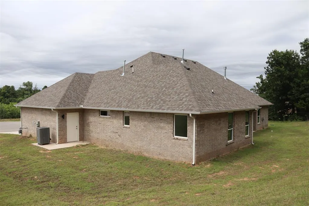 Photo 28 — 17876 Salem Road, Choctaw, OK 73020