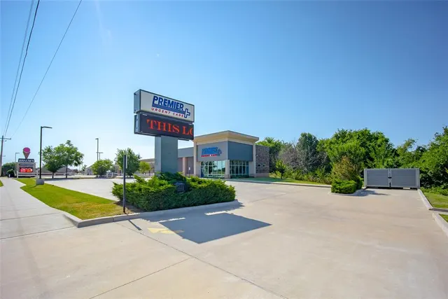 Photo 4 — 2804 SW 134th Street, Oklahoma City, OK 73170