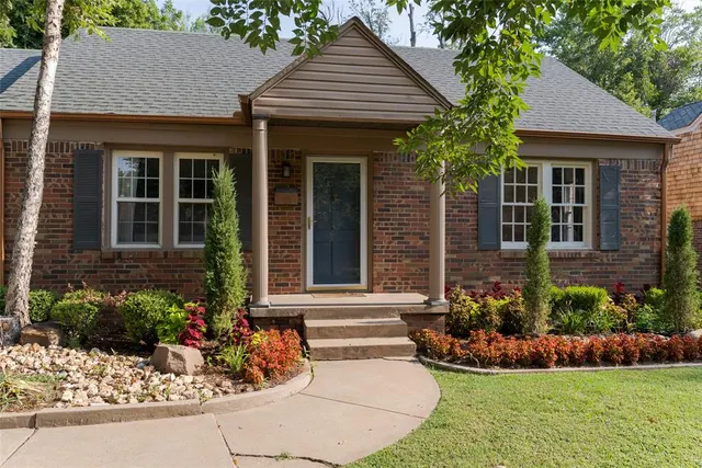 Photo 3 — 1113 NW 55th Street, Oklahoma City, OK 73118