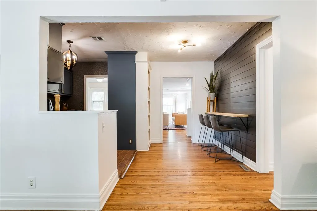 Photo 8 — 1113 NW 55th Street, Oklahoma City, OK 73118