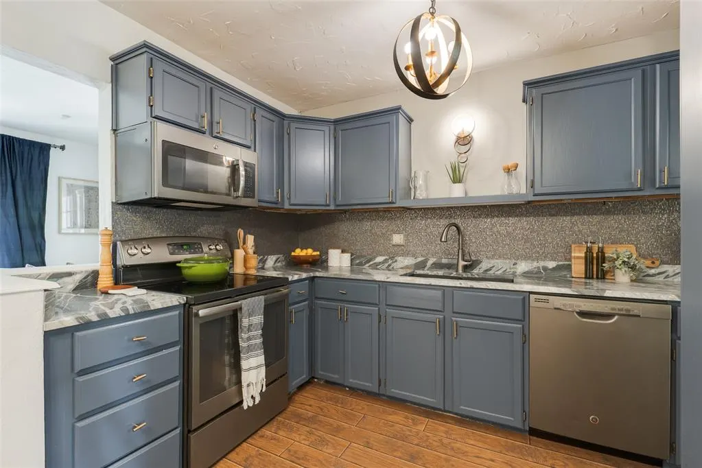 Photo 12 — 1113 NW 55th Street, Oklahoma City, OK 73118