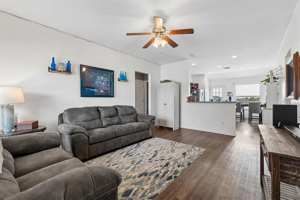 Photo 6 — 1304 Granite Lane, Noble, OK 73068